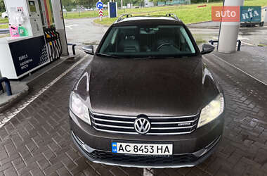 Универсал Volkswagen Passat 2013 в Киеве