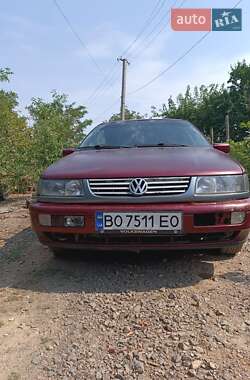 Седан Volkswagen Passat 1995 в Тернополі
