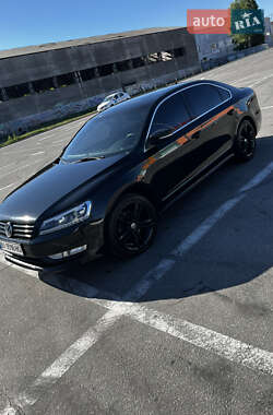Седан Volkswagen Passat 2012 в 
