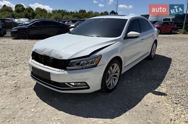 Седан Volkswagen Passat 2018 в 