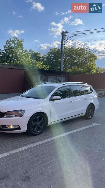 Универсал Volkswagen Passat 2012 в Измаиле