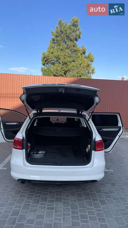 Универсал Volkswagen Passat 2012 в Измаиле