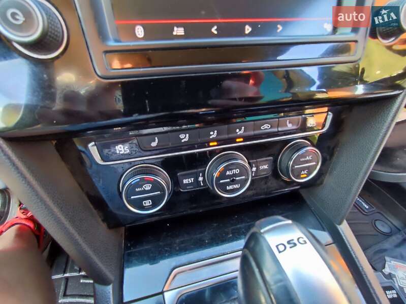 Седан Volkswagen Passat 2015 в Петропавлівці