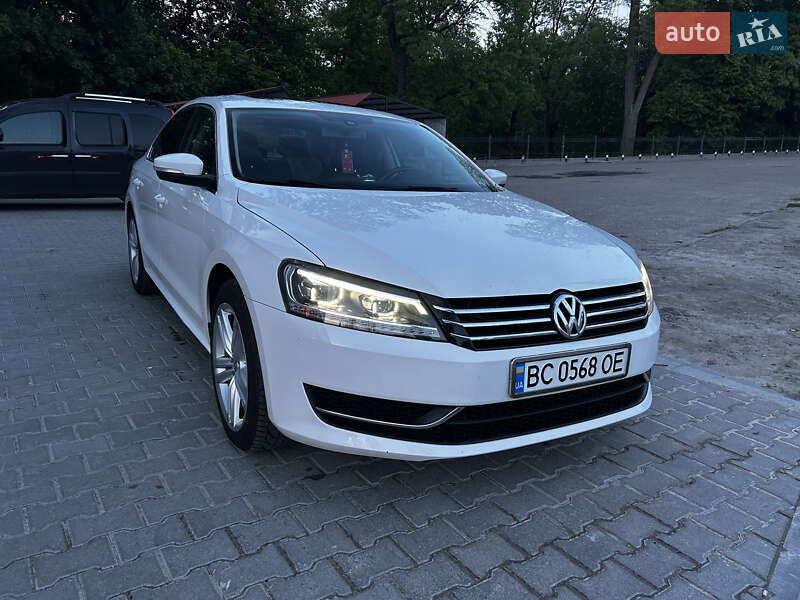 Седан Volkswagen Passat 2014 в 
