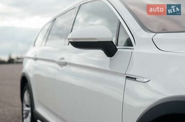 Универсал Volkswagen Passat 2017 в 