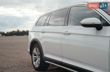 Универсал Volkswagen Passat 2017 в 