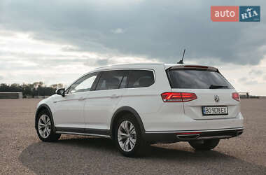 Универсал Volkswagen Passat 2017 в 