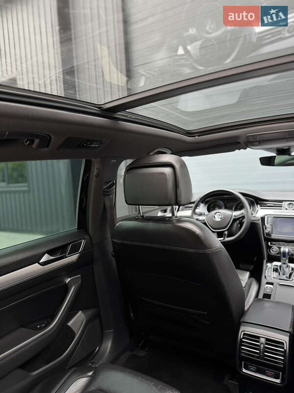 Універсал Volkswagen Passat 2015 в Дубні