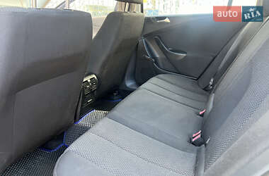 Седан Volkswagen Passat 2008 в 