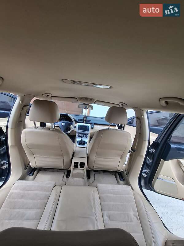 Универсал Volkswagen Passat 2006 в Ужгороде