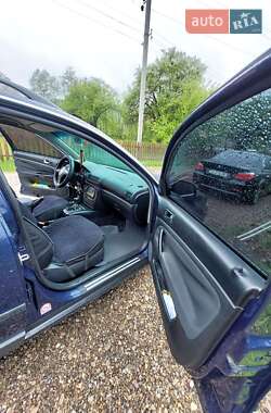 Універсал Volkswagen Passat 2002 в 