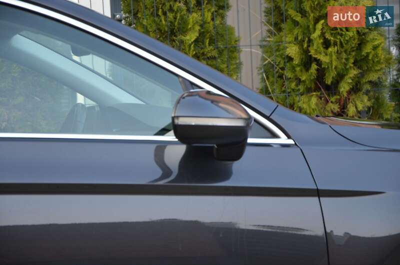 Седан Volkswagen Passat 2020 в Львові