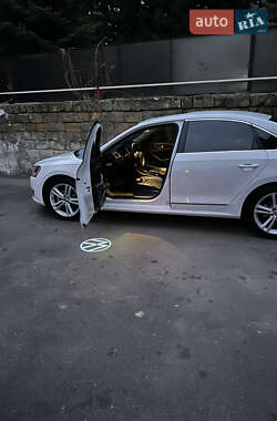 Седан Volkswagen Passat 2015 в 