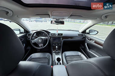 Седан Volkswagen Passat 2015 в 