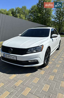 Седан Volkswagen Passat 2016 в Виннице