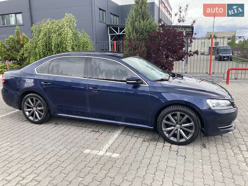 Седан Volkswagen Passat 2015 в 