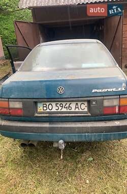 Седан Volkswagen Passat 1991 в Івано-Франківську