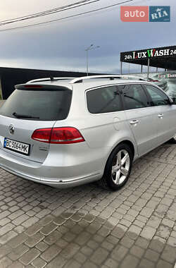 Універсал Volkswagen Passat 2011 в 