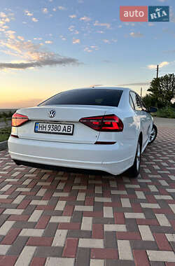 Седан Volkswagen Passat 2018 в 
