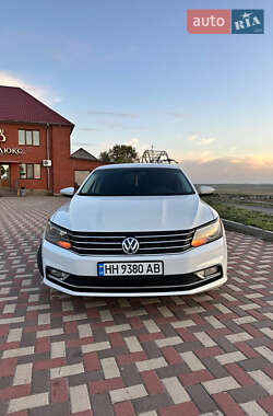 Седан Volkswagen Passat 2018 в 