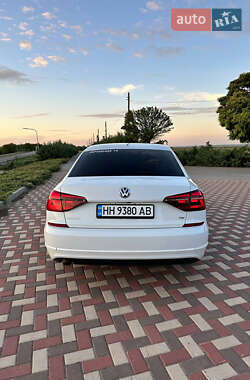 Седан Volkswagen Passat 2018 в 