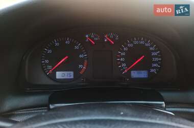 Седан Volkswagen Passat 1998 в 