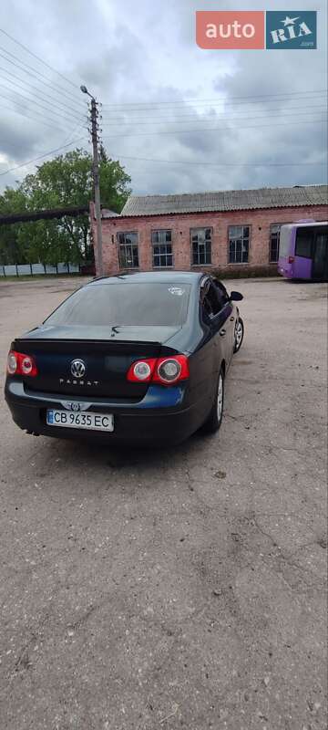 Седан Volkswagen Passat 2006 в Чернигове