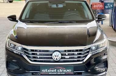 Седан Volkswagen Passat 2021 в 