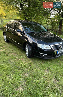 Седан Volkswagen Passat 2007 в Мостиске