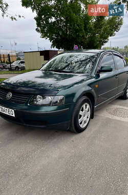 Седан Volkswagen Passat 1997 в Днепре