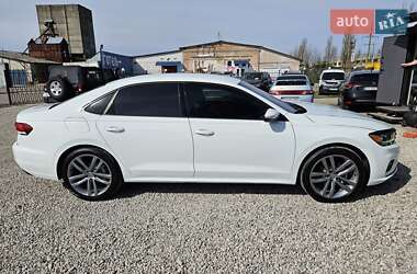 Седан Volkswagen Passat 2019 в Шостке