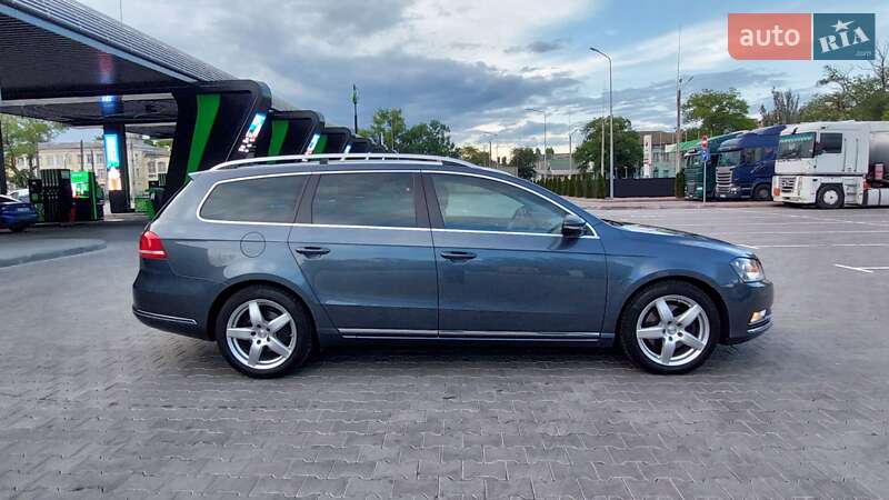 Универсал Volkswagen Passat 2014 в Одессе