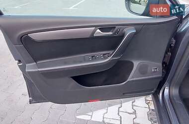 Универсал Volkswagen Passat 2014 в Одессе