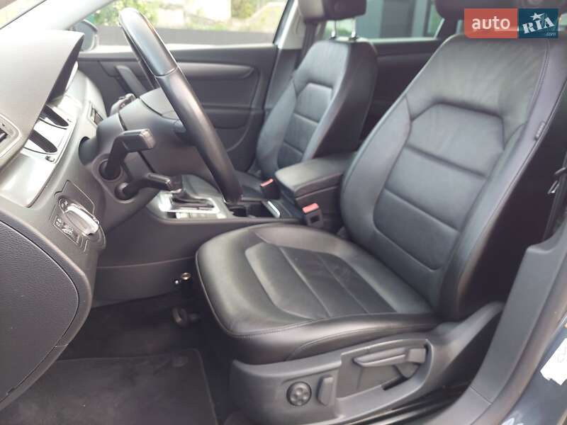 Универсал Volkswagen Passat 2014 в Одессе