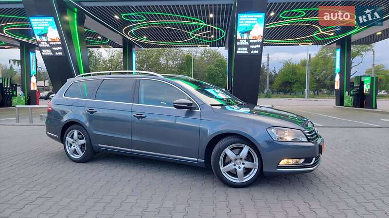 Универсал Volkswagen Passat 2014 в Одессе