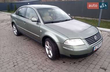 Седан Volkswagen Passat 2004 в 