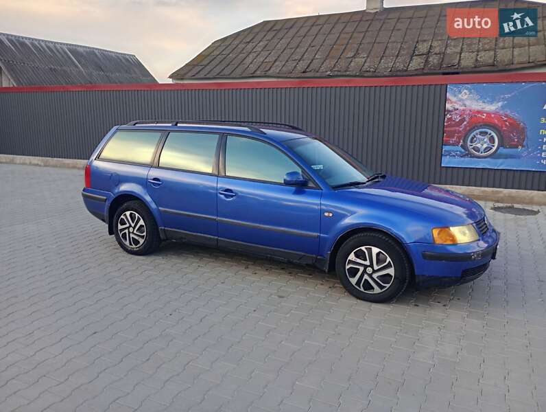 Универсал Volkswagen Passat 1999 в Мирополе