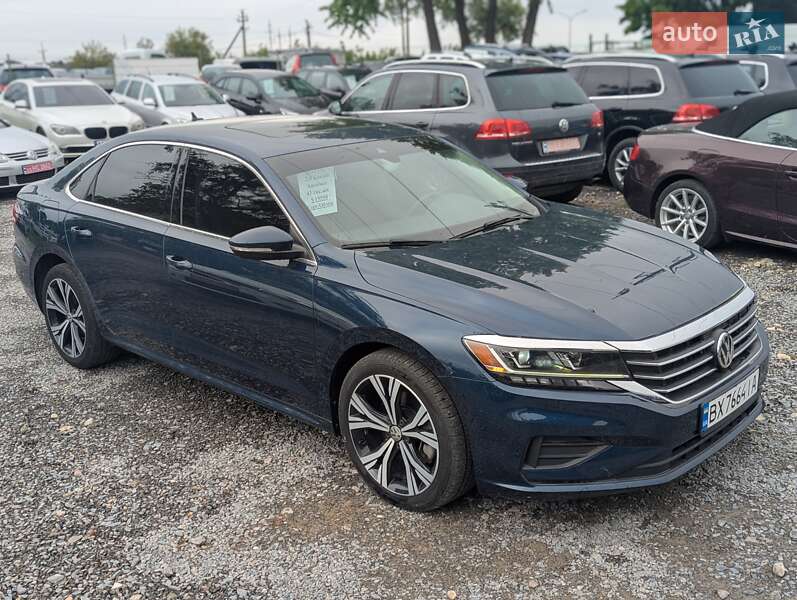 Седан Volkswagen Passat 2021 в Ровно