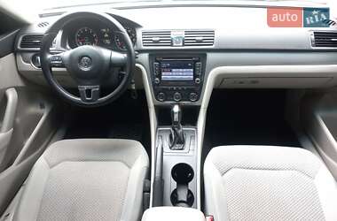 Седан Volkswagen Passat 2015 в 