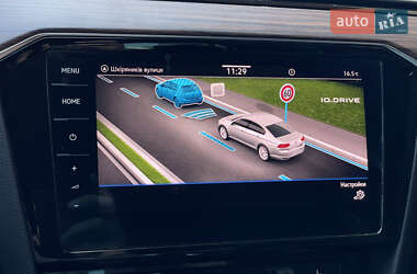 Седан Volkswagen Passat 2021 в 