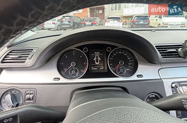 Универсал Volkswagen Passat 2010 в 