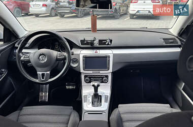 Универсал Volkswagen Passat 2010 в 