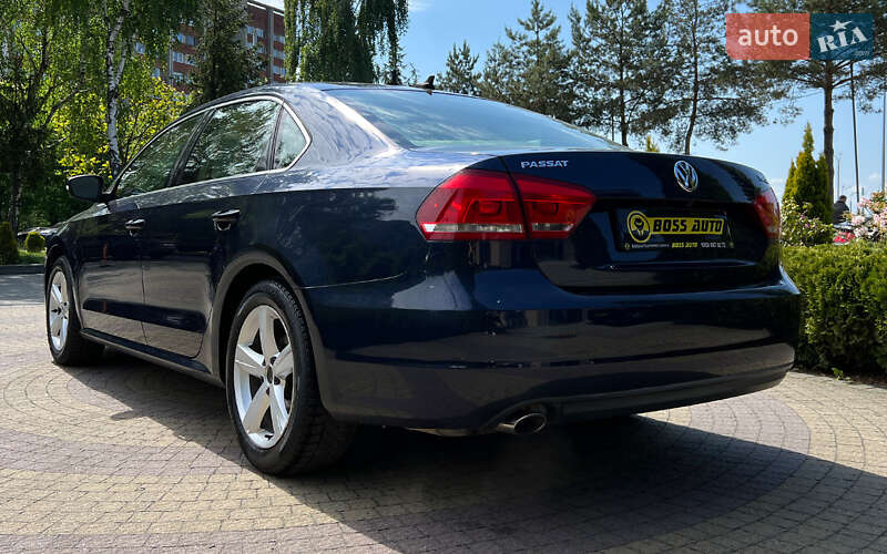 Седан Volkswagen Passat 2013 в Львові