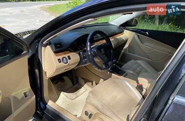 Седан Volkswagen Passat 2006 в 