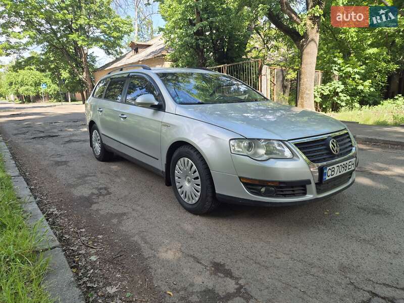 Универсал Volkswagen Passat 2006 в Киеве
