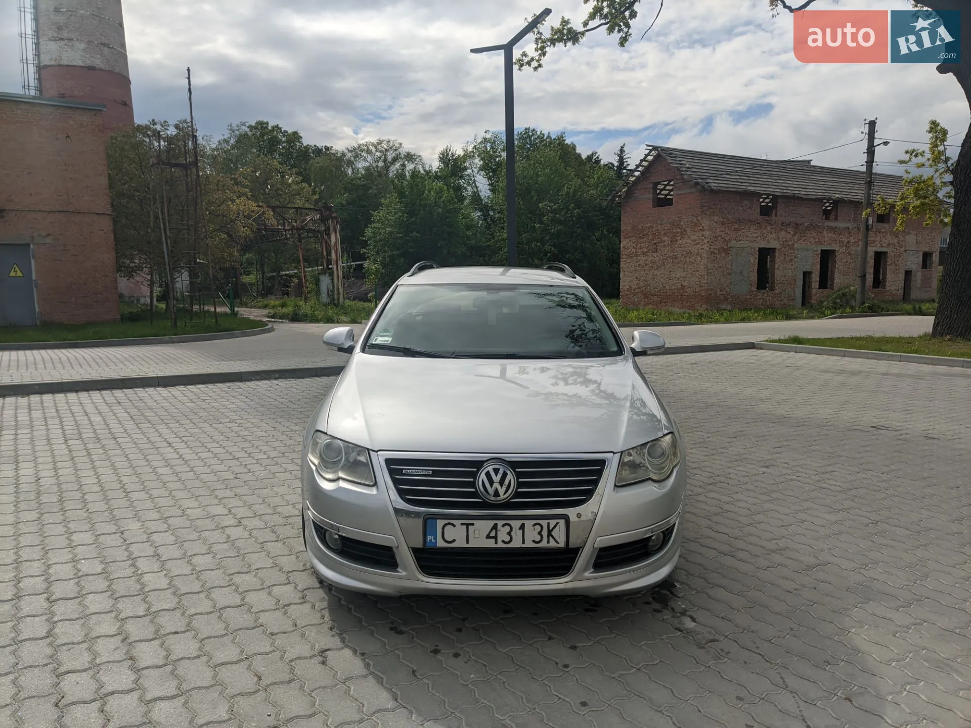 2010 Volkswagen Passat - мініатюра 12
