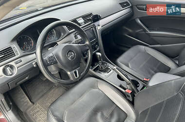 Седан Volkswagen Passat 2014 в 