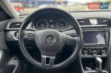 Седан Volkswagen Passat 2014 в 