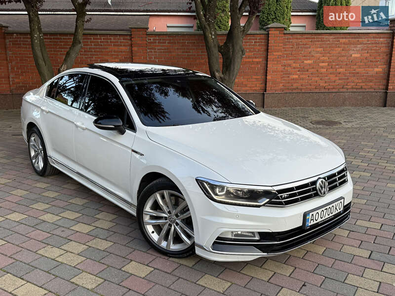 Седан Volkswagen Passat 2016 в Мукачево