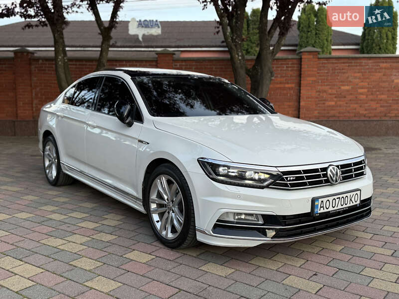 Седан Volkswagen Passat 2016 в Мукачево